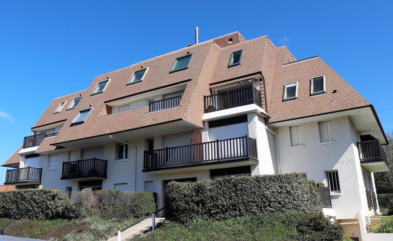Appartement Cabourg Pres De La Plage Exterior photo